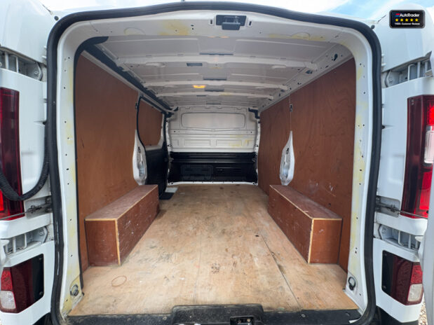 Nissan Primastar SWB L1H1 Low Roof Dci Acenta Aircon Sensors Side Door EURO 6 9