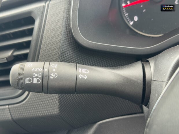 Nissan Primastar SWB L1H1 Low Roof Dci Acenta Aircon Sensors Side Door EURO 6 21