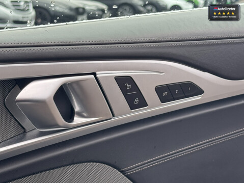 BMW 8 Series (Sold) 840i M Sport Coupe 2dr Petrol Steptronic Euro 6 (s/s) (333 ps) 17