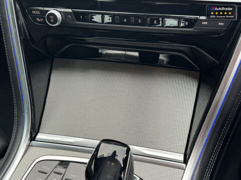 BMW 8 Series (Sold) 840i M Sport Coupe 2dr Petrol Steptronic Euro 6 (s/s) (333 ps) 30