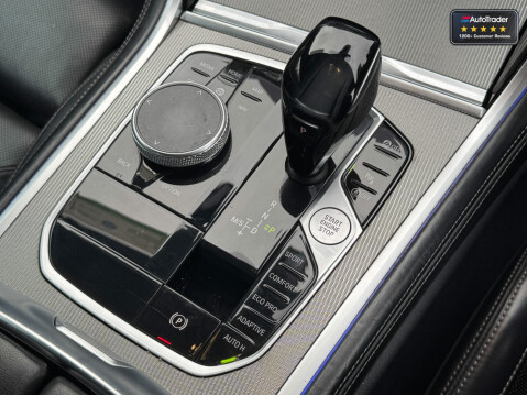 BMW 8 Series (Sold) 840i M Sport Coupe 2dr Petrol Steptronic Euro 6 (s/s) (333 ps) 32