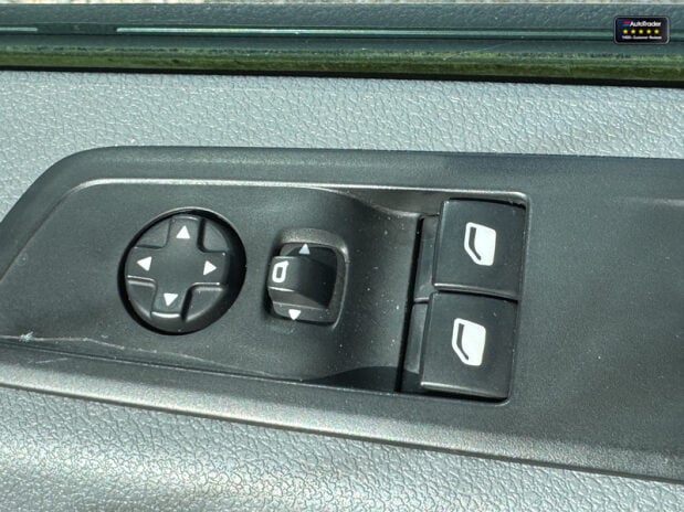 Peugeot Expert MWB L2H1 Bluehdi Professional Premium Air Con Sensors SELECT 23