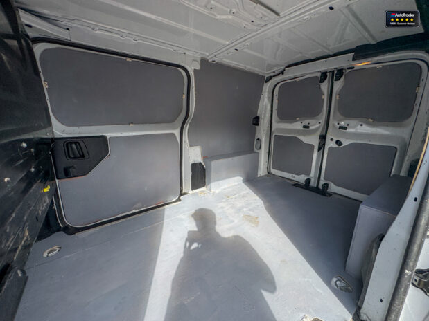 Peugeot Expert MWB L2H1 Bluehdi Professional Premium Air Con Sensors SELECT 12