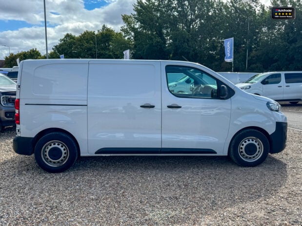 Peugeot Expert MWB L2H1 Bluehdi Professional Premium Air Con Sensors SELECT 6