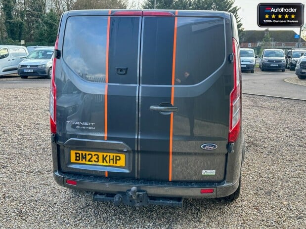 Ford Transit Custom Crew Cab LWB L2H1 320 Sport Dciv Ecoblue Alloys Air Con Sensors EURO 6 8