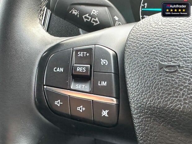 Ford Transit Custom Crew Cab LWB L2H1 320 Sport Dciv Ecoblue Alloys Air Con Sensors EURO 6 16