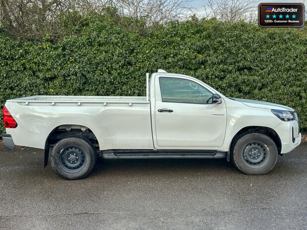 Toyota Hilux 4X4 Active [SOLD] 4WD 2dr 150ps Air Con Cruise Control EURO 6 4