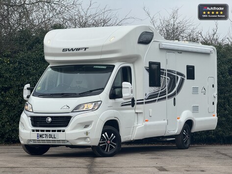 Swift Edge 466 6 Berth|6 Belts|Rear Bunk Beds|Full Dinette|Solar Panel|TV Ariel| VANLUX