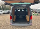 Volkswagen Transporter Crew Cab AUTO SWB L1H1 T32 Tdi Kombi Highline Air Con Sensors EURO 6 10
