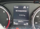 Volkswagen Transporter Crew Cab AUTO SWB L1H1 T32 Tdi Kombi Highline Air Con Sensors EURO 6 24