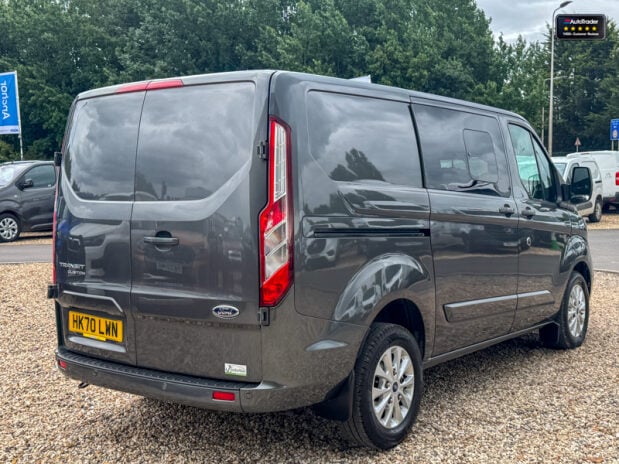 Ford Transit Custom Crew Cab SWB L1H1 320 Limited Air Con Alloys Sensors EURO 6 7