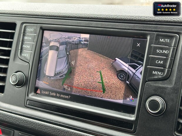 Volkswagen Crafter MWB L2 [SOLD MM] High Roof Cr35 Tdi Trendline Air Con Camera Sensors EURO 6 31