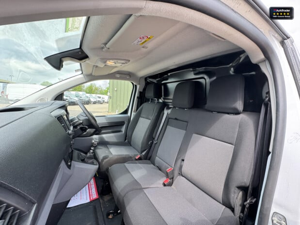 Citroen Dispatch MWB L2H1 [SOLD GR] Low Roof 1000 Enterprise Pro Air Con EURO 6 13