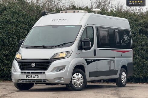 Hobby Vantana Fiat|2 Berth|4 Belt|Rear Tranverse Bed|Awning|Solar Panel|TV Ariel