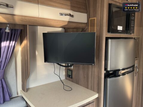 Auto-Sleepers Winchcombe Mercedes|2 Berth|2 Belt|Large Bathroom|Satellite Dish|Awning|Tracker 12