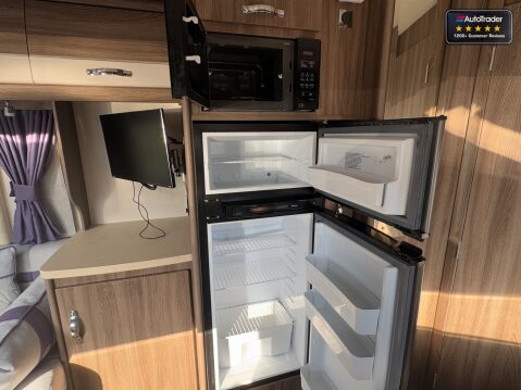Auto-Sleepers Winchcombe Mercedes|2 Berth|2 Belt|Large Bathroom|Satellite Dish|Awning|Tracker 16