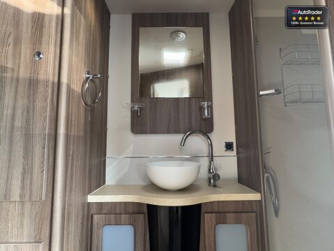 Auto-Sleepers Winchcombe Mercedes|2 Berth|2 Belt|Large Bathroom|Satellite Dish|Awning|Tracker 26