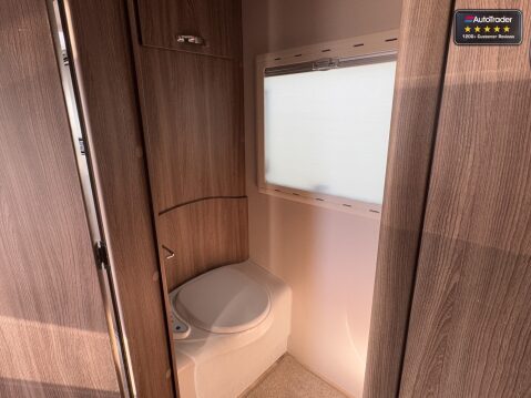 Auto-Sleepers Winchcombe Mercedes|2 Berth|2 Belt|Large Bathroom|Satellite Dish|Awning|Tracker 27