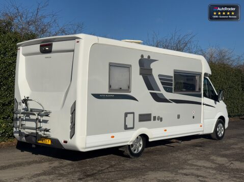 Auto-Sleepers Winchcombe Mercedes|2 Berth|2 Belt|Large Bathroom|Satellite Dish|Awning|Tracker 43