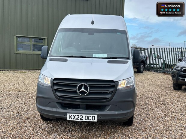 Mercedes-Benz Sprinter LWB L3H2 Medium Roof 315 Cdi Progressive Side Door EURO 6 3