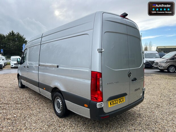 Mercedes-Benz Sprinter LWB L3H2 Medium Roof 315 Cdi Progressive Side Door EURO 6 8
