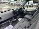 Mercedes-Benz Sprinter LWB L3H2 Medium Roof 315 Cdi Progressive Side Door EURO 6 10