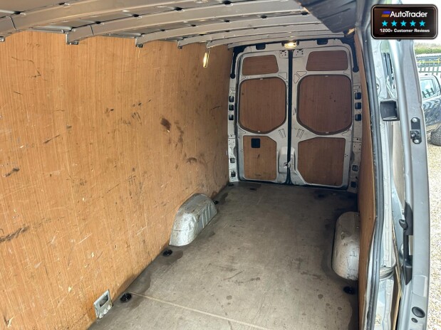 Mercedes-Benz Sprinter LWB L3H2 Medium Roof 315 Cdi Progressive Side Door EURO 6 9