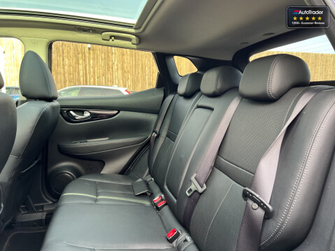 Nissan Qashqai 1.6 dCi Tekna SUV 5dr Diesel XTRON 2WD Euro 6 (s/s 14