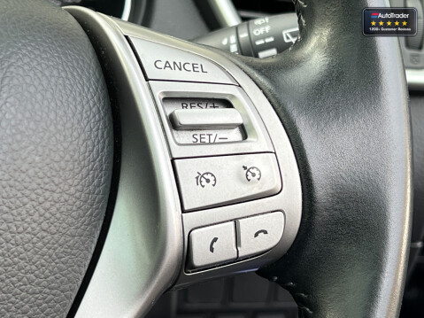 Nissan Qashqai 1.6 dCi Tekna SUV 5dr Diesel XTRON 2WD Euro 6 (s/s 19
