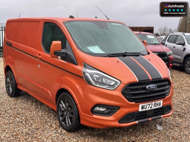Ford Transit Custom AUTO SWB L1H1 290 Sport Alloys Air Con Camera Nav Sensors EURO 6 4