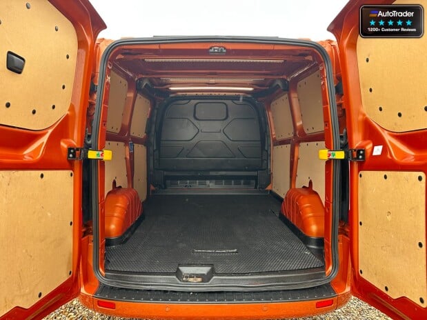 Ford Transit Custom AUTO SWB L1H1 290 Sport Alloys Air Con Camera Nav Sensors EURO 6 11