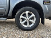 Nissan Navara Crew Cab AUTO 4X4 Dci Tekna Air Con Cruise Navigation NO VAT 22