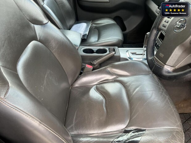 Nissan Navara Crew Cab AUTO 4X4 Dci Tekna Air Con Cruise Navigation NO VAT 24
