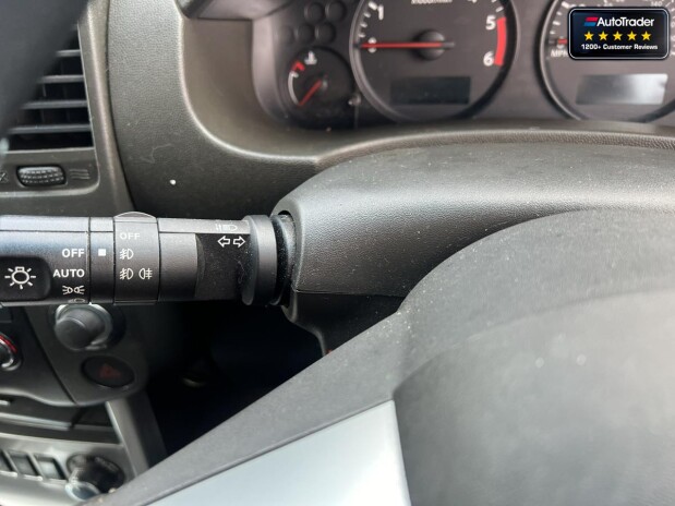 Nissan Navara Crew Cab AUTO 4X4 Dci Tekna Air Con Cruise Navigation NO VAT 27