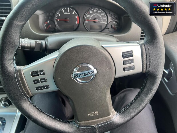 Nissan Navara Crew Cab AUTO 4X4 Dci Tekna Air Con Cruise Navigation NO VAT 28