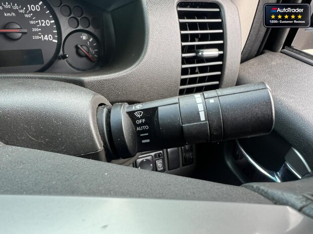 Nissan Navara Crew Cab AUTO 4X4 Dci Tekna Air Con Cruise Navigation NO VAT 31