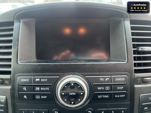 Nissan Navara Crew Cab AUTO 4X4 Dci Tekna Air Con Cruise Navigation NO VAT 34