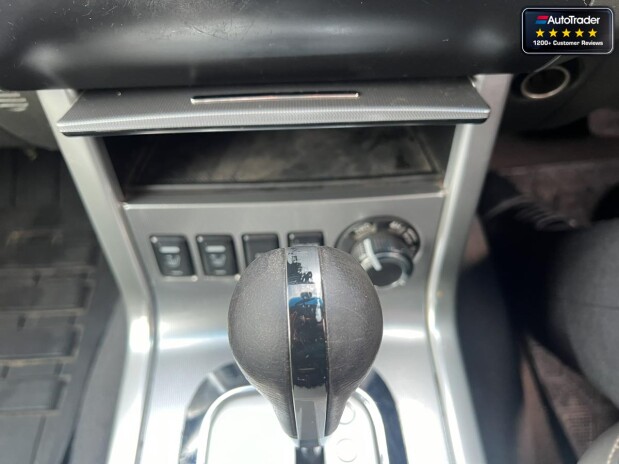 Nissan Navara Crew Cab AUTO 4X4 Dci Tekna Air Con Cruise Navigation NO VAT 37