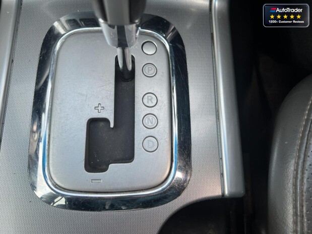 Nissan Navara Crew Cab AUTO 4X4 Dci Tekna Air Con Cruise Navigation NO VAT 40