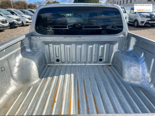 Mitsubishi L200 Crew Cab 4X4 4WD Titan Air Con Cruise EURO 6 NO VA 8