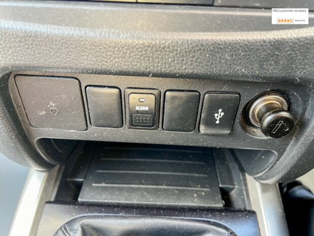 Mitsubishi L200 Crew Cab 4X4 4WD Titan Air Con Cruise EURO 6 NO VA 37