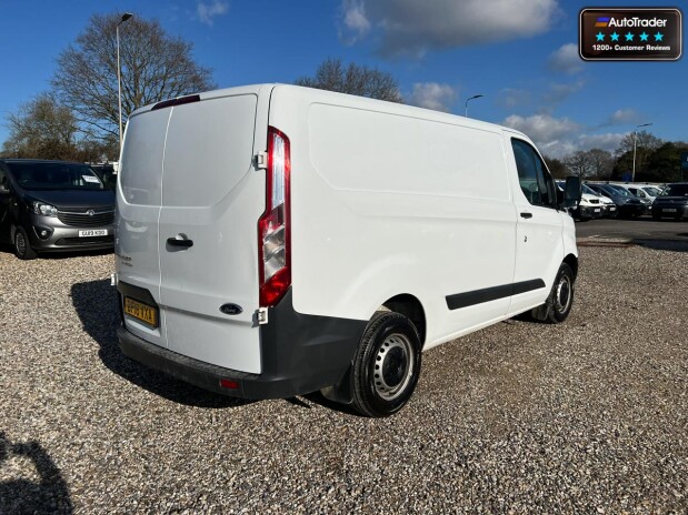 Ford Transit Custom SWB L1H1 Low Roof 290 Cruise Control EURO 6 NO VAT 6