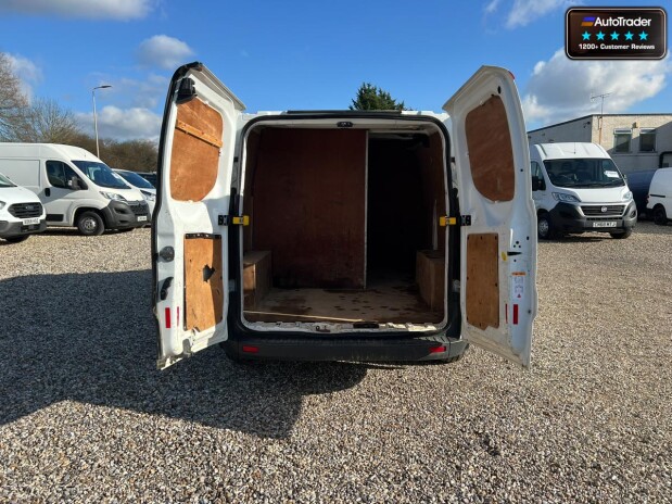 Ford Transit Custom SWB L1H1 Low Roof 290 Cruise Control EURO 6 NO VAT 8
