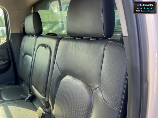 Nissan Navara Crew Cab 4X4 Dci Tekna Air Con Cruise Navigation NO VAT 9