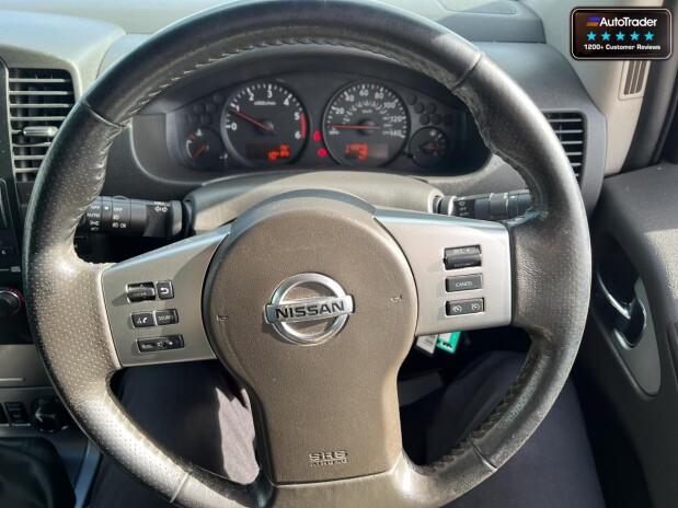 Nissan Navara Crew Cab 4X4 Dci Tekna Air Con Cruise Navigation NO VAT 28