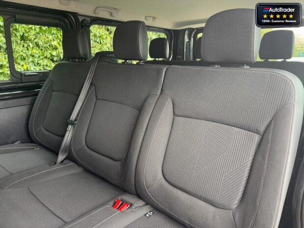 Renault Trafic (Sold) LWB L2H1 LL29 Sport Energy Air Con Sensors Cruise 9 Seats EURO 6 8