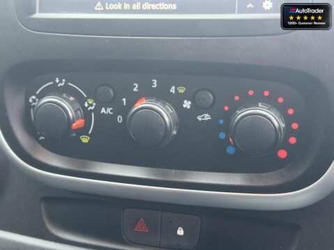 Renault Trafic (Sold) LWB L2H1 LL29 Sport Energy Air Con Sensors Cruise 9 Seats EURO 6 21