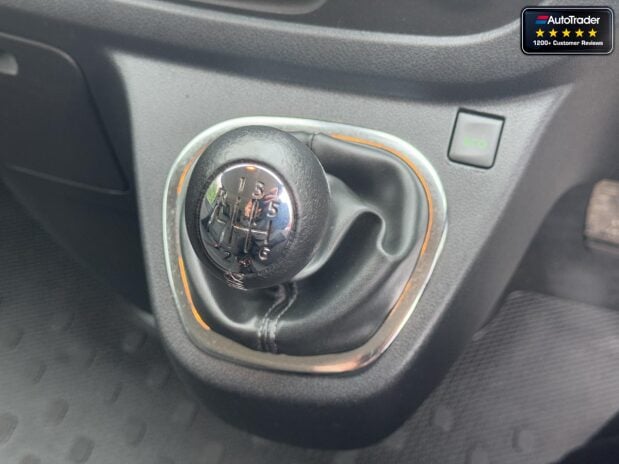 Renault Trafic (Sold) LWB L2H1 LL29 Sport Energy Air Con Sensors Cruise 9 Seats EURO 6 24