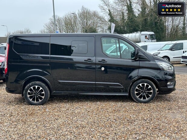 Ford Transit Custom Crew Cab AUTO SWB L1H1 320 Sport Air Con Alloys Sensors EURO 6 6
