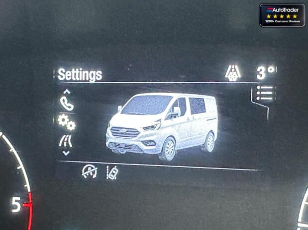 Ford Transit Custom Crew Cab AUTO SWB L1H1 320 Sport Air Con Alloys Sensors EURO 6 20